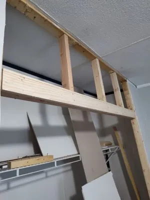 A-Maes-Ing Service Logo