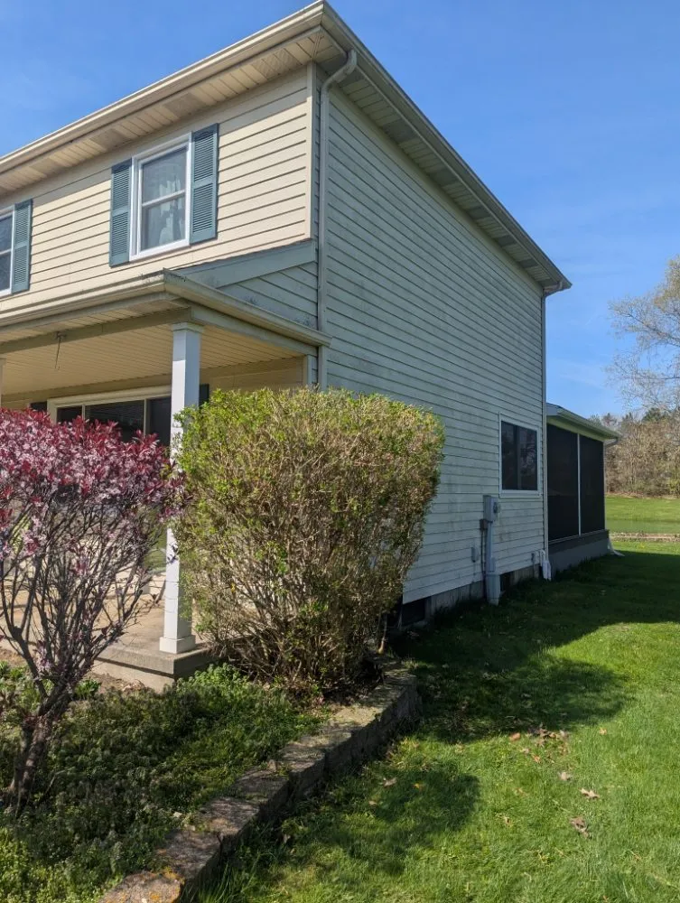 Reliable garden landscaping in Medina, OH - A Man And His Explorer