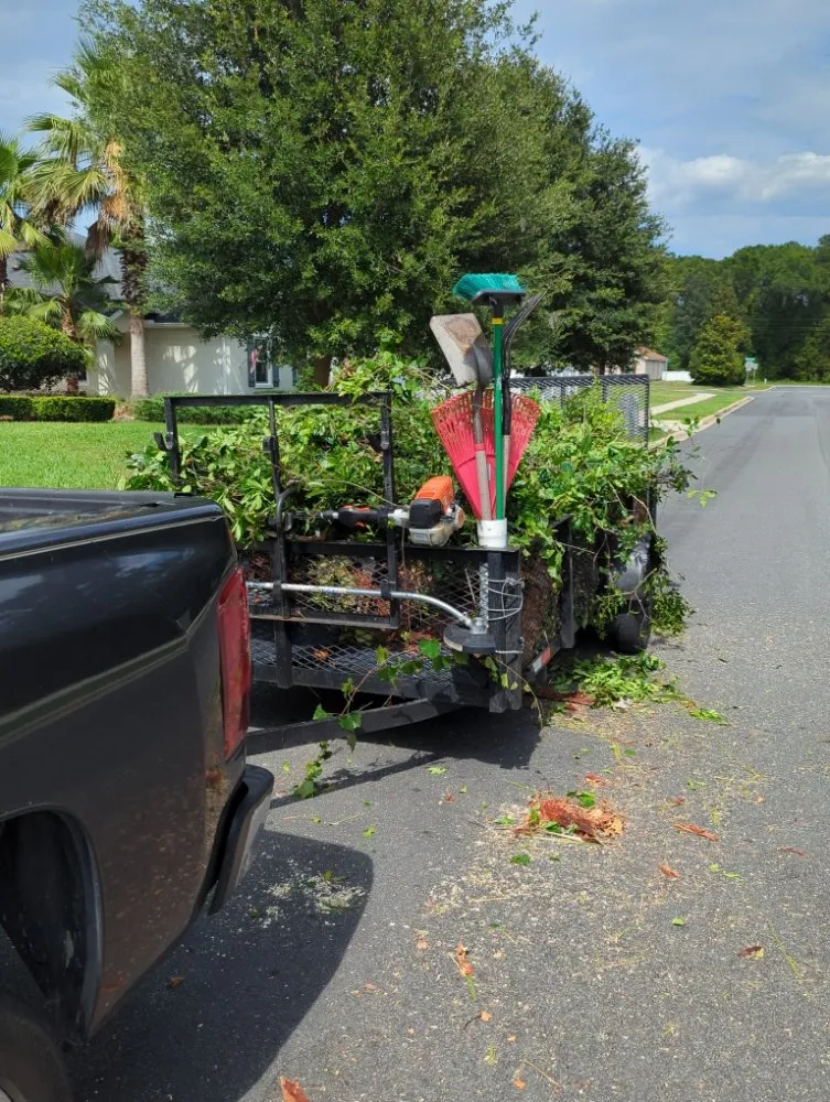 Trusted garden landscaping for homes across Deltona, FL - A Man Da's It Better