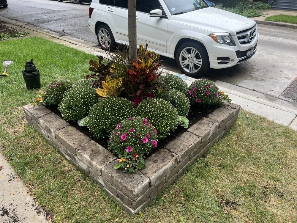 Professional outdoor landscaping experts serving Chicago, IL - A Martinez Landscaping