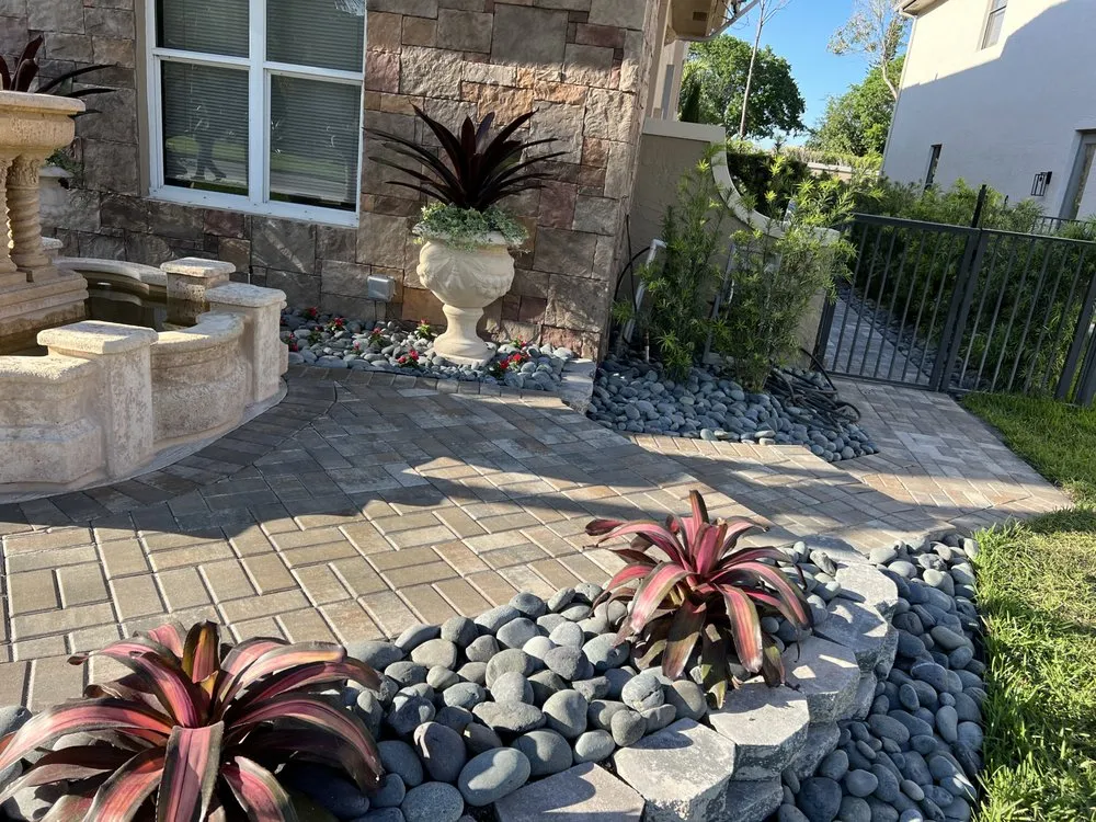 Expert residential landscaping in Boynton Beach, FL by A Martinez Lawn Care & Landscaping Services