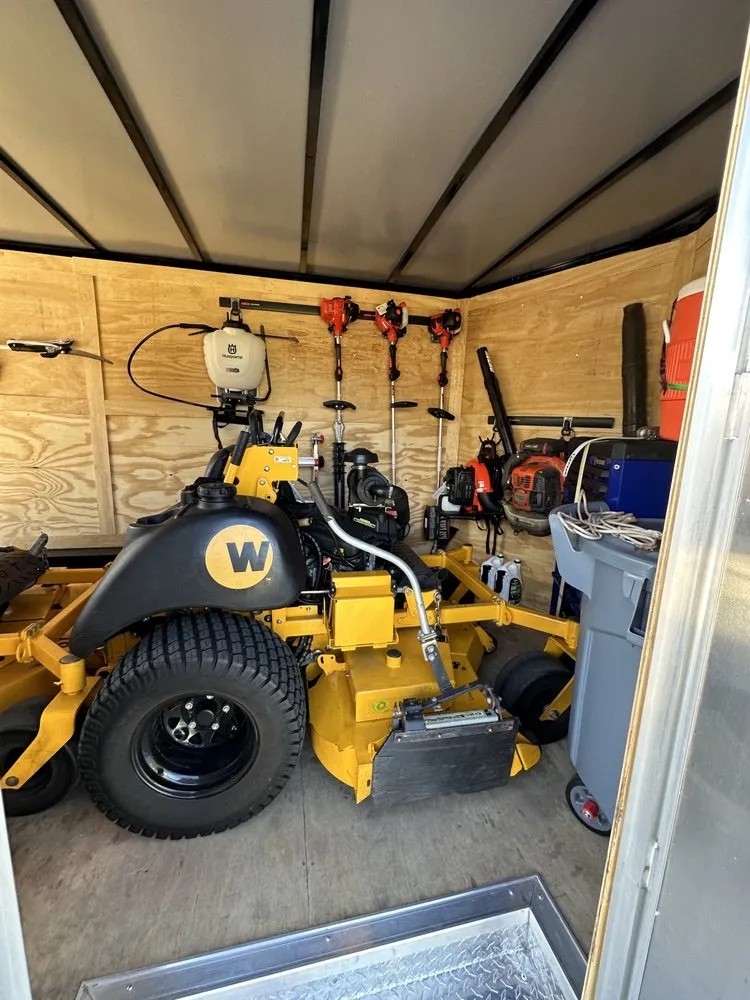 Top-rated residential landscaping experts serving North Port, FL - A+ Master Mowers