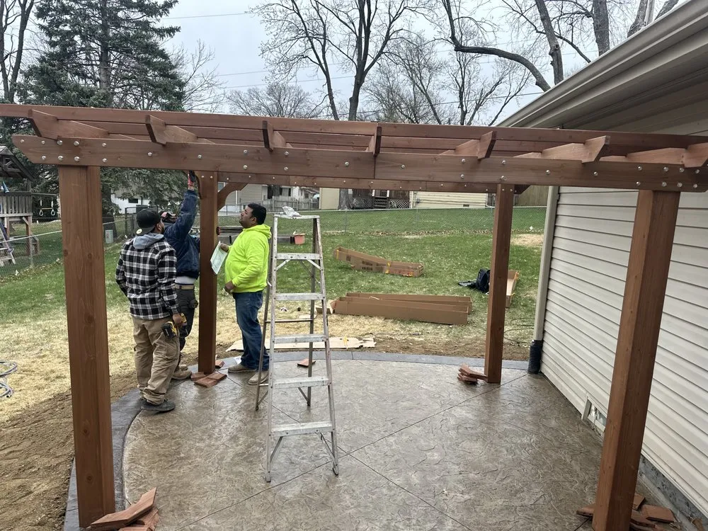 Affordable yard maintenance in Omaha, NE - A Masterpiece Design