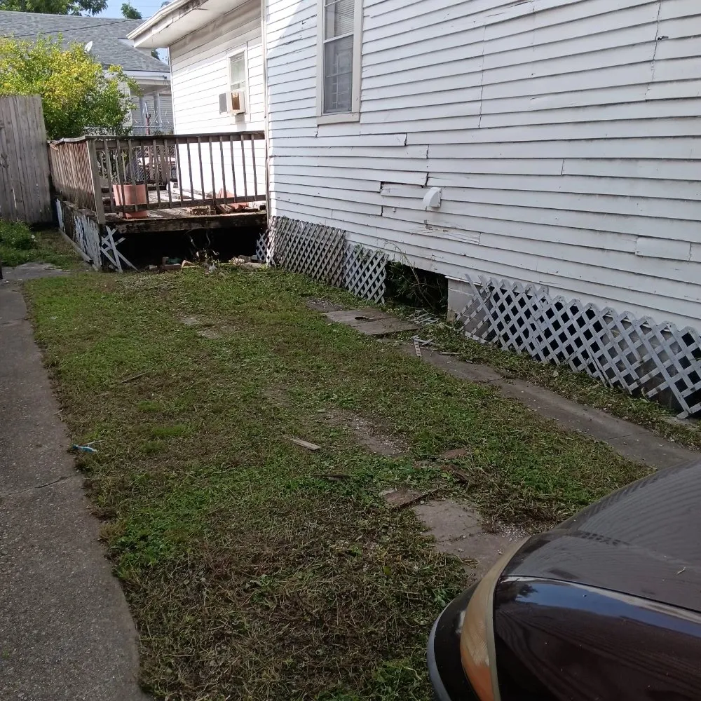 Reliable residential landscaping for residential properties in New Orleans, LA by A-Miracle Lawn Care Services