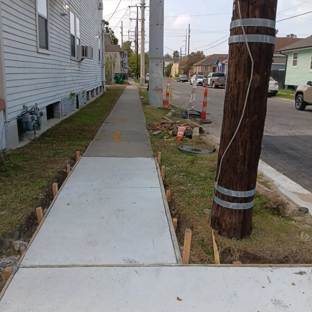 Reliable outdoor landscaping in New Orleans, LA by A-Miracle Lawn Care Services