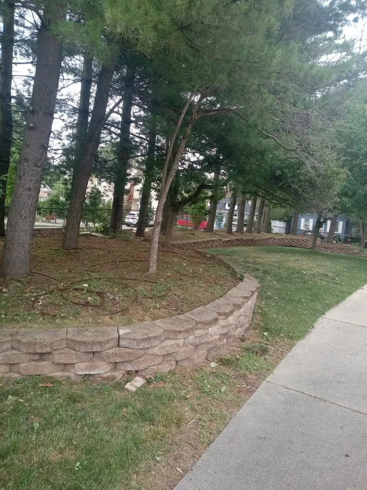 Local lawn mowing service in Village of Clarkston, MI - A n R Landscaping Services