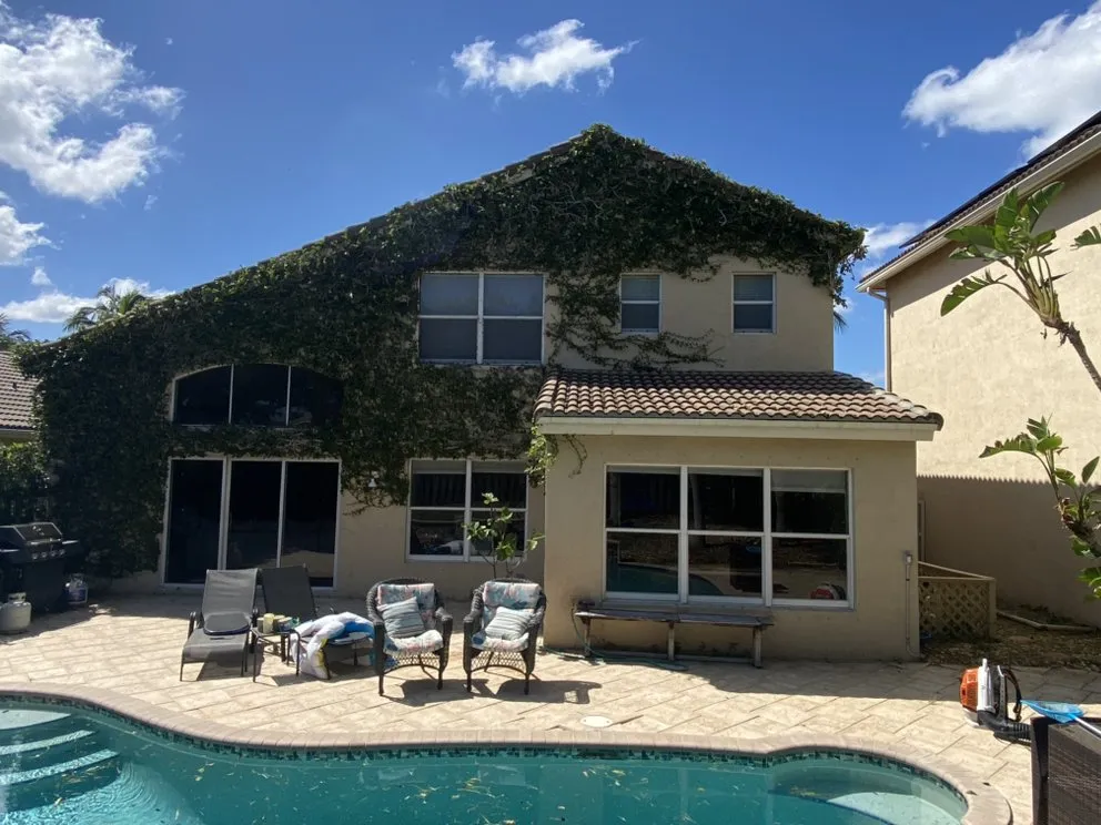 Top-rated lawn mowing service for year-round maintenance across Loxahatchee, FL - A New Leaf Landscaping