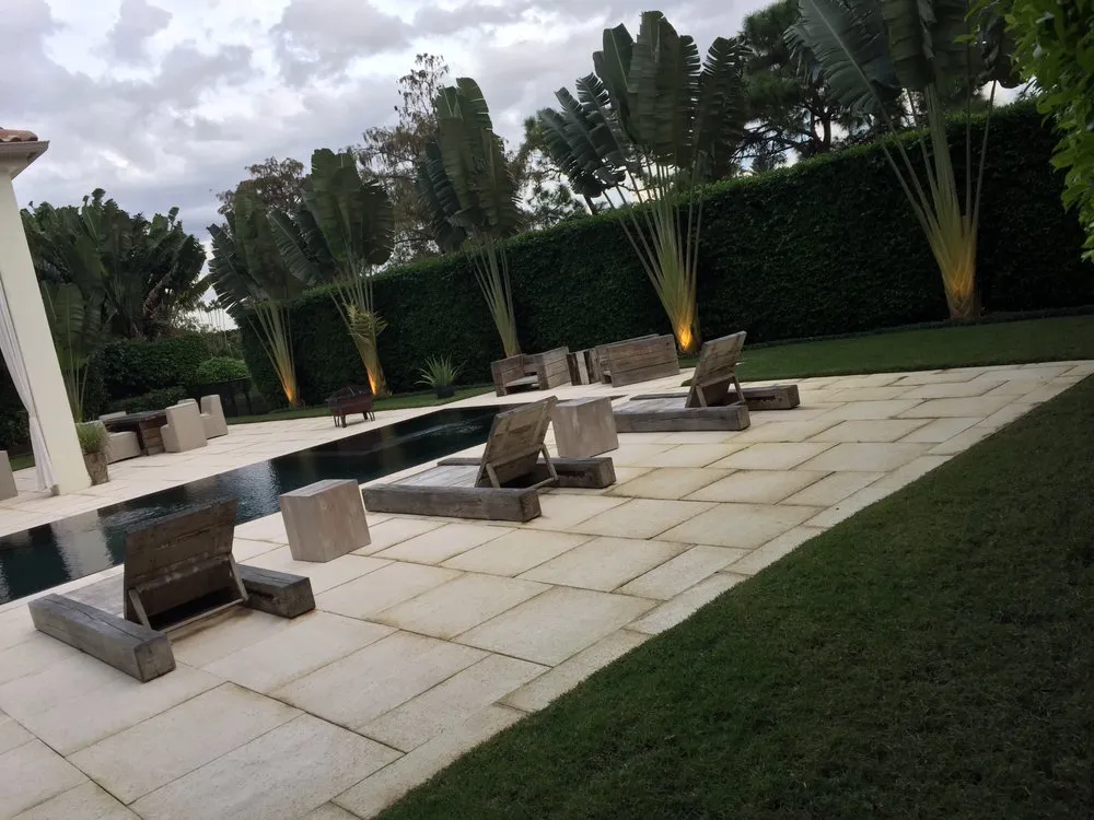 Custom lawn care service experts serving Loxahatchee, FL - A New Leaf Landscaping