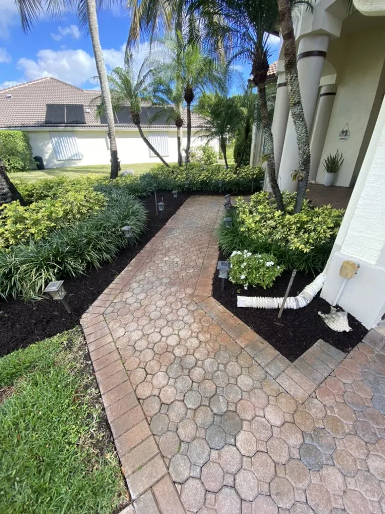 Local residential landscaping for beautiful yards across Loxahatchee, FL - A New Leaf Landscaping