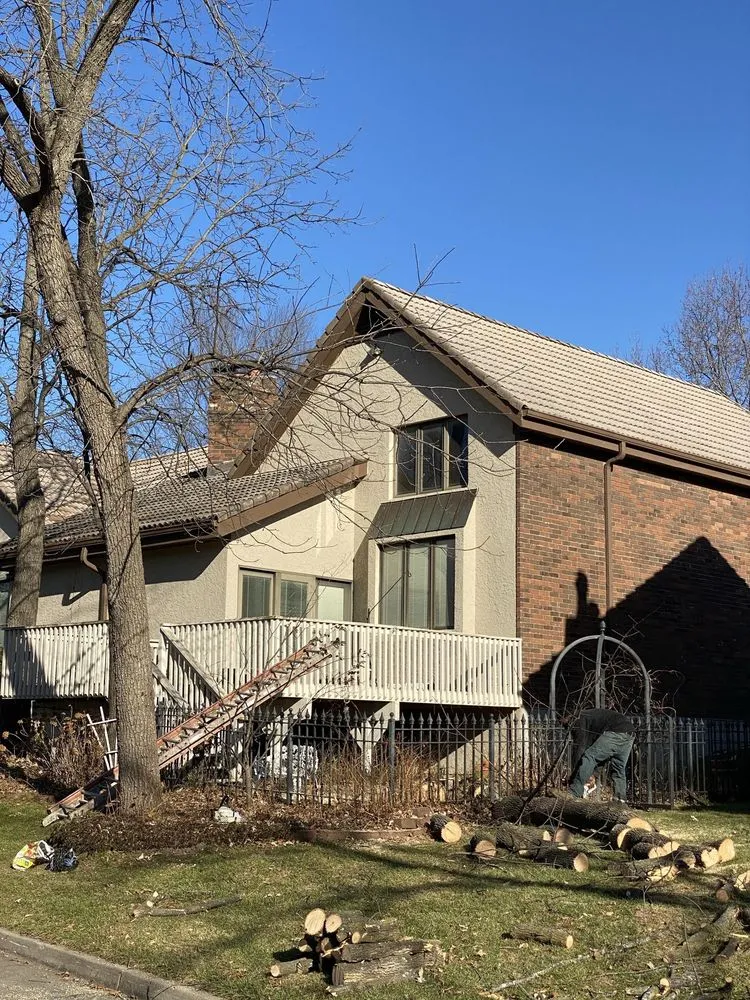 Affordable residential landscaping experts serving Kansas City, MO - A-One Lawncare