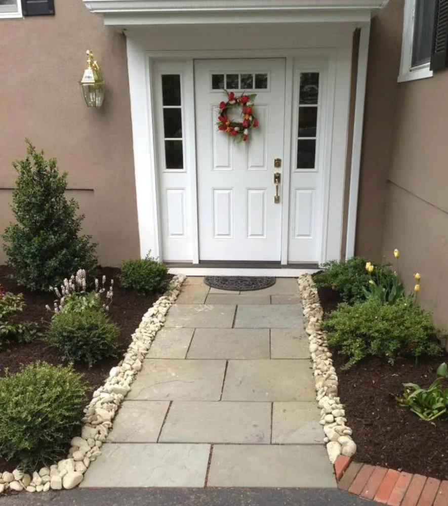 Custom lawn mowing service with custom design across Bernardsville, NJ - A O'Reilly Landscaping