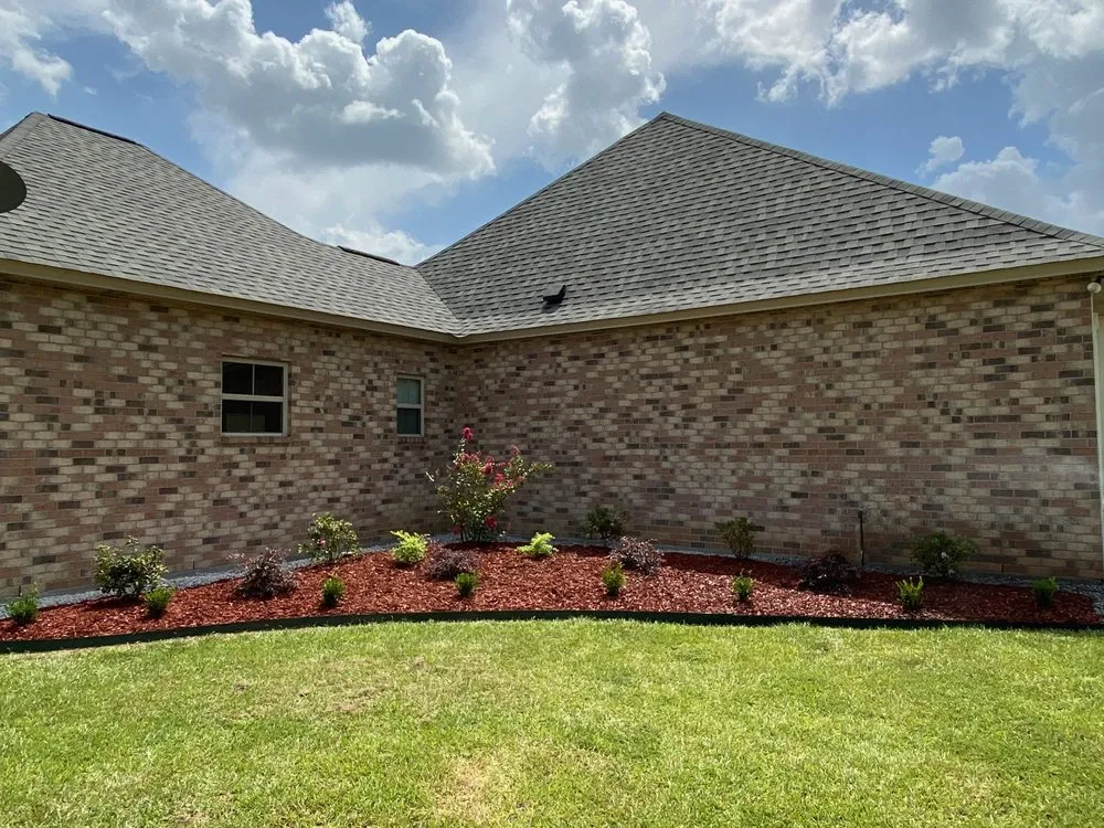 Custom garden landscaping in Covington, LA by A Perfect Landscape & Construction