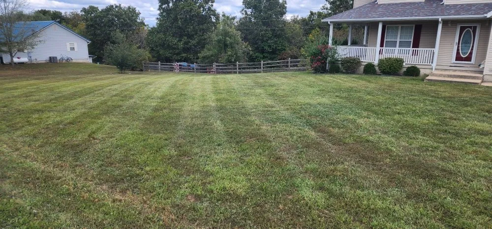 Trusted outdoor landscaping experts serving Dixon, MO - A Piece Of Paradise