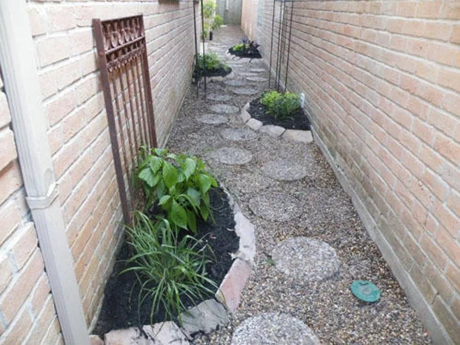 Expert residential landscaping experts serving Houston, TX - A Plus Landscaping