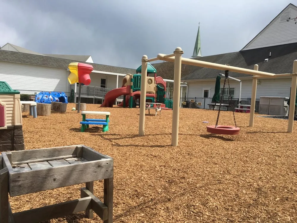 Top-rated outdoor landscaping in Williamsburg, VA by A Plus Landscaping