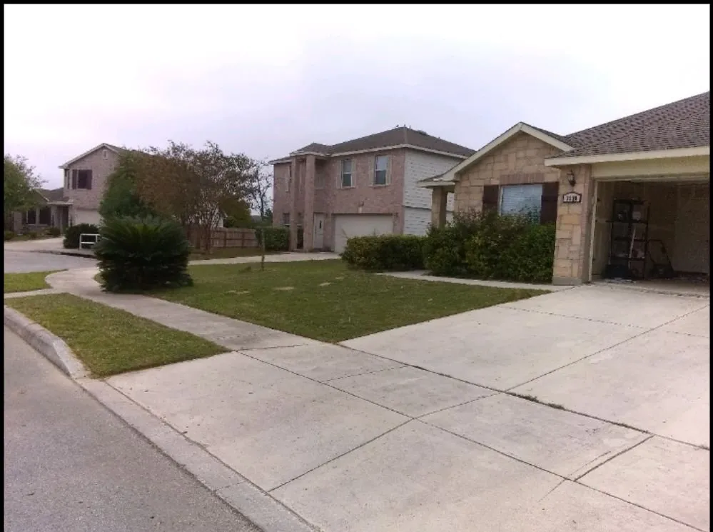 Reliable landscaping services with custom design in Converse, TX by A Plus Lawn Care