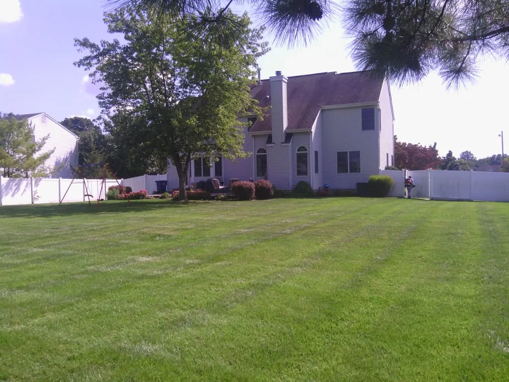 Custom garden landscaping in Cookstown, NJ - A Plus Lawn Service