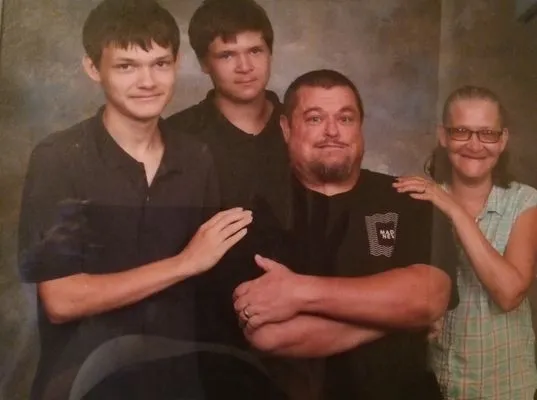 A Plus Lawncare Logo