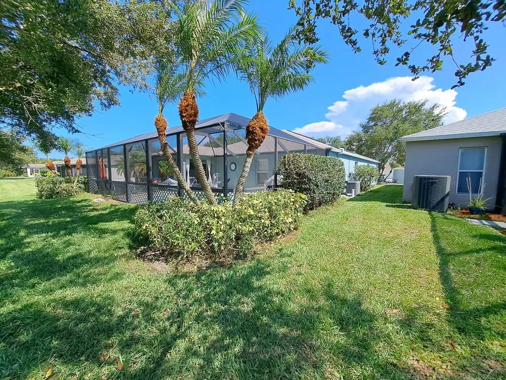 Affordable yard cleanup service in Port St. Lucie, FL - A Plus Lawns VB