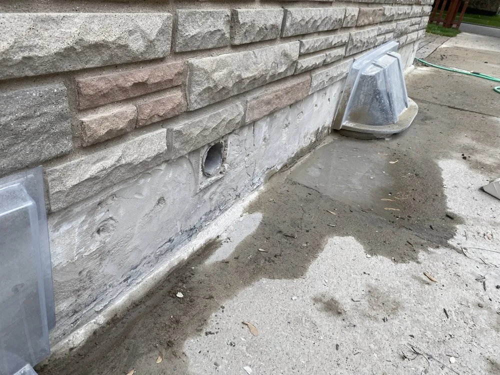 Custom outdoor landscaping in Elgin, IL by A Plus Remodeling