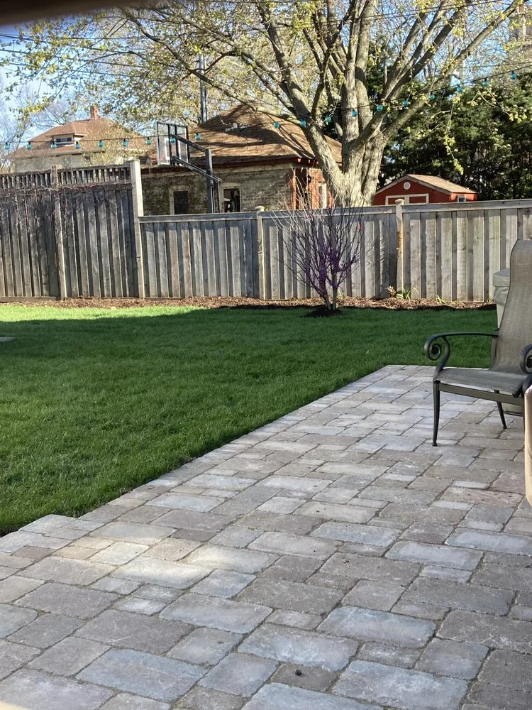Local outdoor landscaping for beautiful yards in Aurora, IL by A Quest Landscape