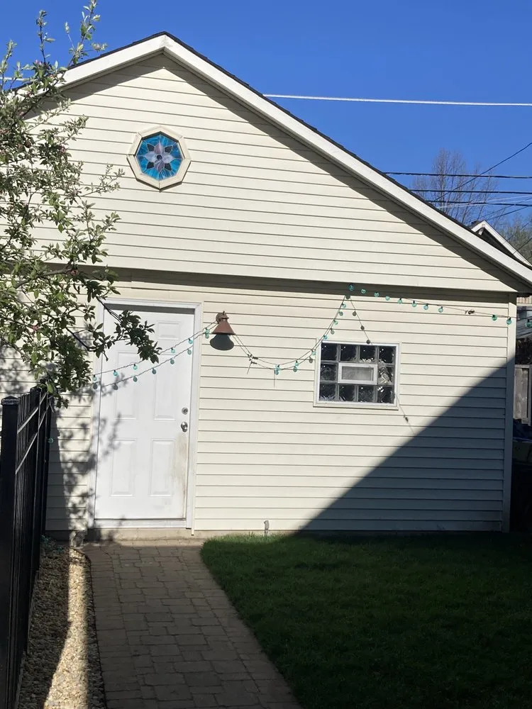 Custom lawn mowing service experts serving Aurora, IL - A Quest Landscape