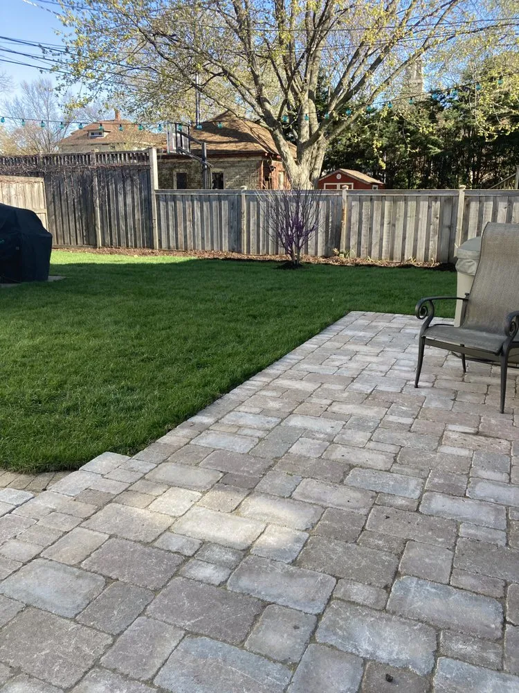 Top-rated lawn mowing service experts serving Aurora, IL - A Quest Landscape