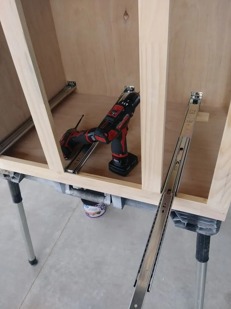 Professional residential landscaping in Floresville, TX by A R Averill