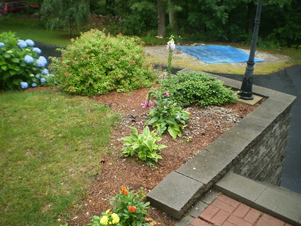 Professional yard maintenance in Webster, MA - A R T Landscaping