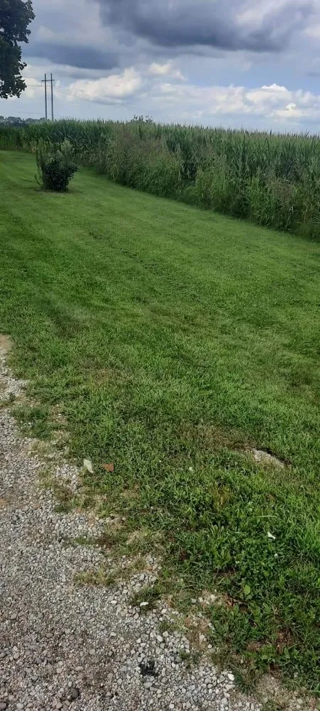 Custom residential landscaping in Kingston, OH by A Ross Lawncare