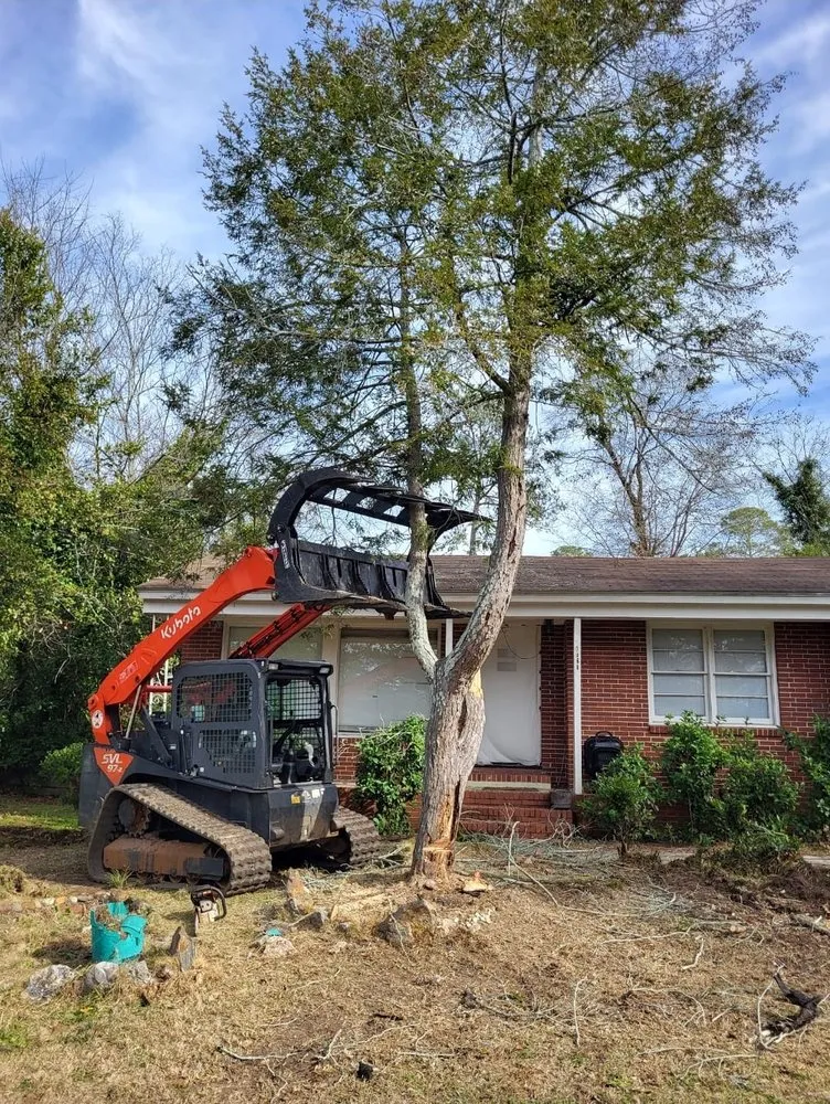 Reliable yard maintenance experts serving Perry, GA - A Simple Lawn Service