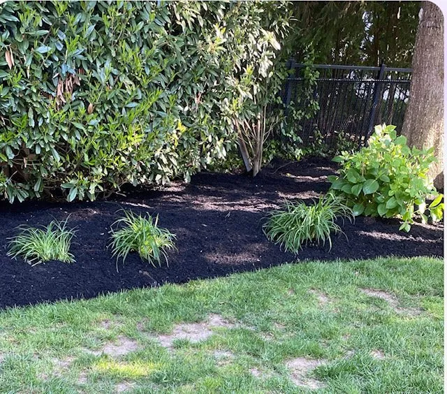 Reliable yard cleanup service experts serving Red Bank, NJ - A SUMMER PLACE landscaping