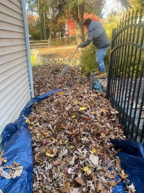 Custom lawn care service experts serving Red Bank, NJ - A SUMMER PLACE landscaping