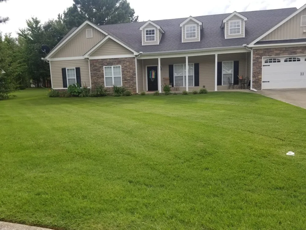 Custom outdoor landscaping experts serving Jacksonville, AL - A Team Project Services