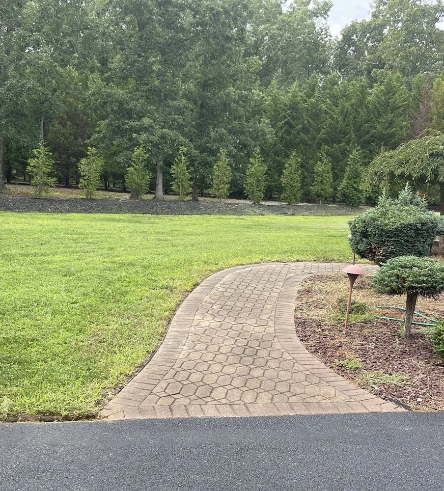 Expert garden landscaping experts serving Vineland, NJ - A Team Property Solutions