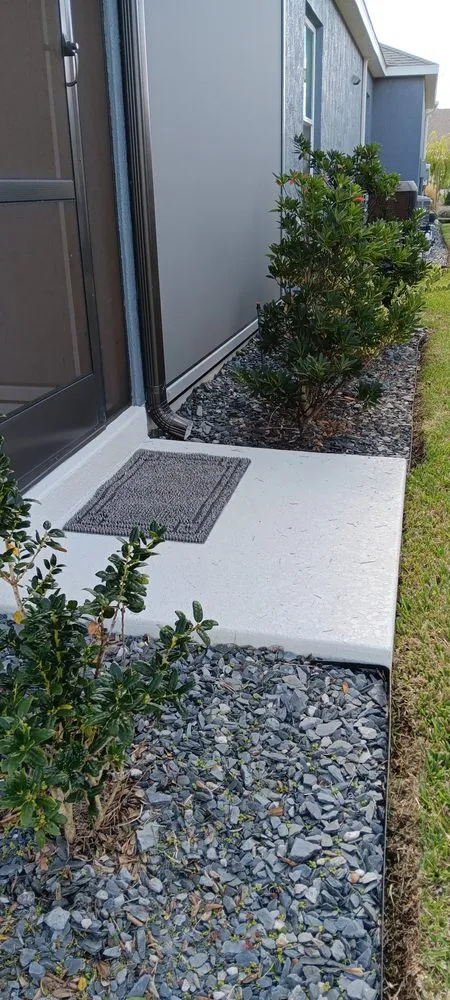 Trusted lawn mowing service in Ocala, FL - A Team Weeding And Landscaping