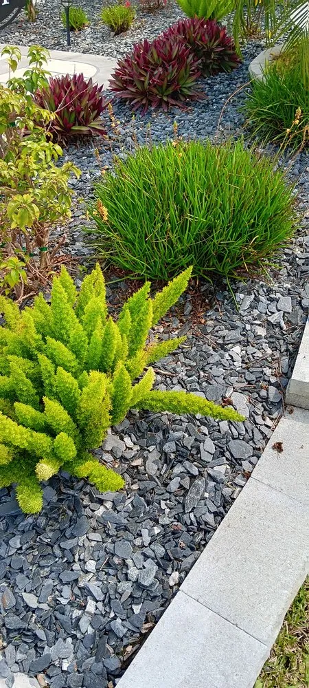 Professional lawn mowing service experts serving Ocala, FL - A Team Weeding And Landscaping