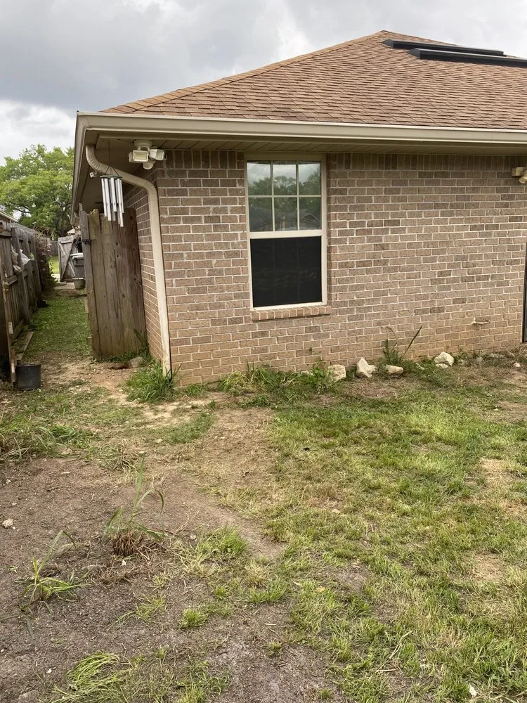 Top-rated garden landscaping in Pensacola, FL by A Third Hand