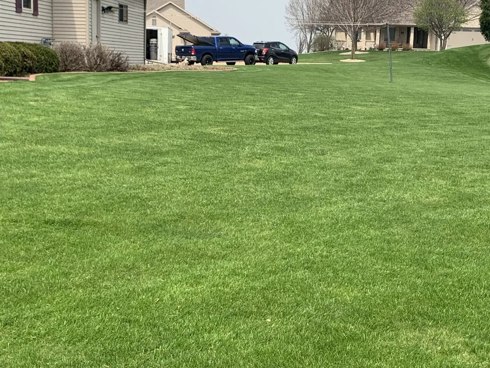 Local lawn care service for residential properties across Green Bay, WI - A to Z Complete
