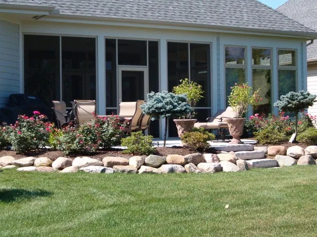 Affordable landscape design experts serving Dayton, OH - A to Z Lawn & Landscaping