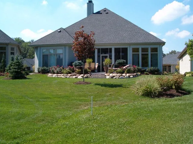 Trusted lawn care service for beautiful yards across Dayton, OH - A to Z Lawn & Landscaping