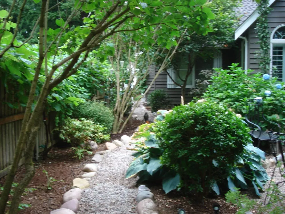 Expert garden landscaping in Bellingham, WA - A to Z Yard and Cleaning Service