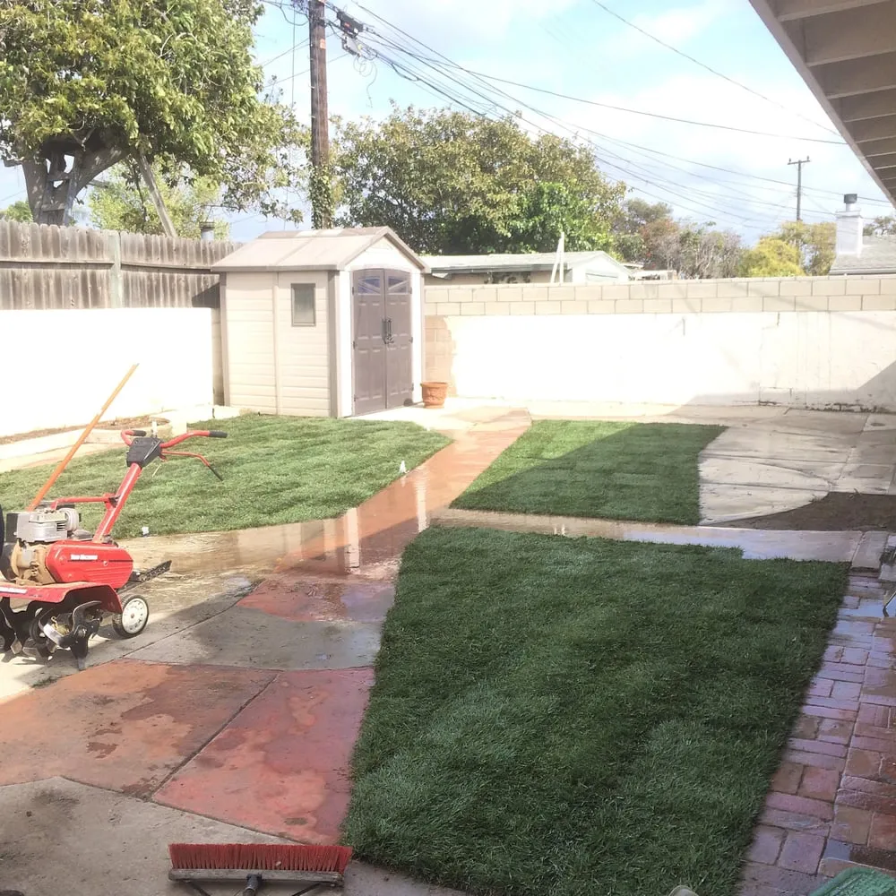 Custom outdoor landscaping in Oxnard, CA by A Torres Landscape