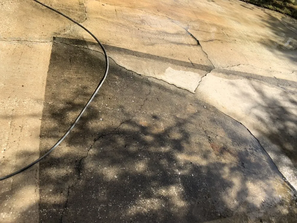 Custom residential landscaping experts serving Bradenton, FL - A Touch By Santiago’s Care