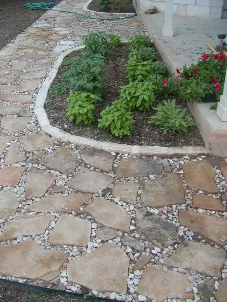 Professional residential landscaping in Austin, TX - A Touch O' Green Landscapes