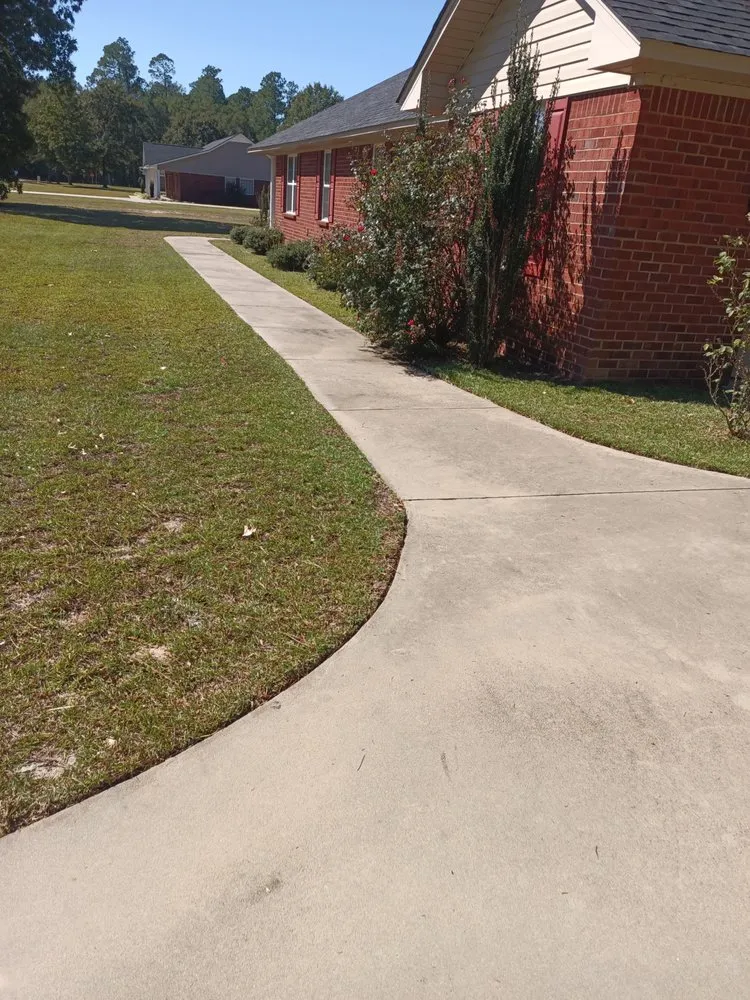 Custom landscape design experts serving Sumter, SC - A Touch of Class Lawn Care