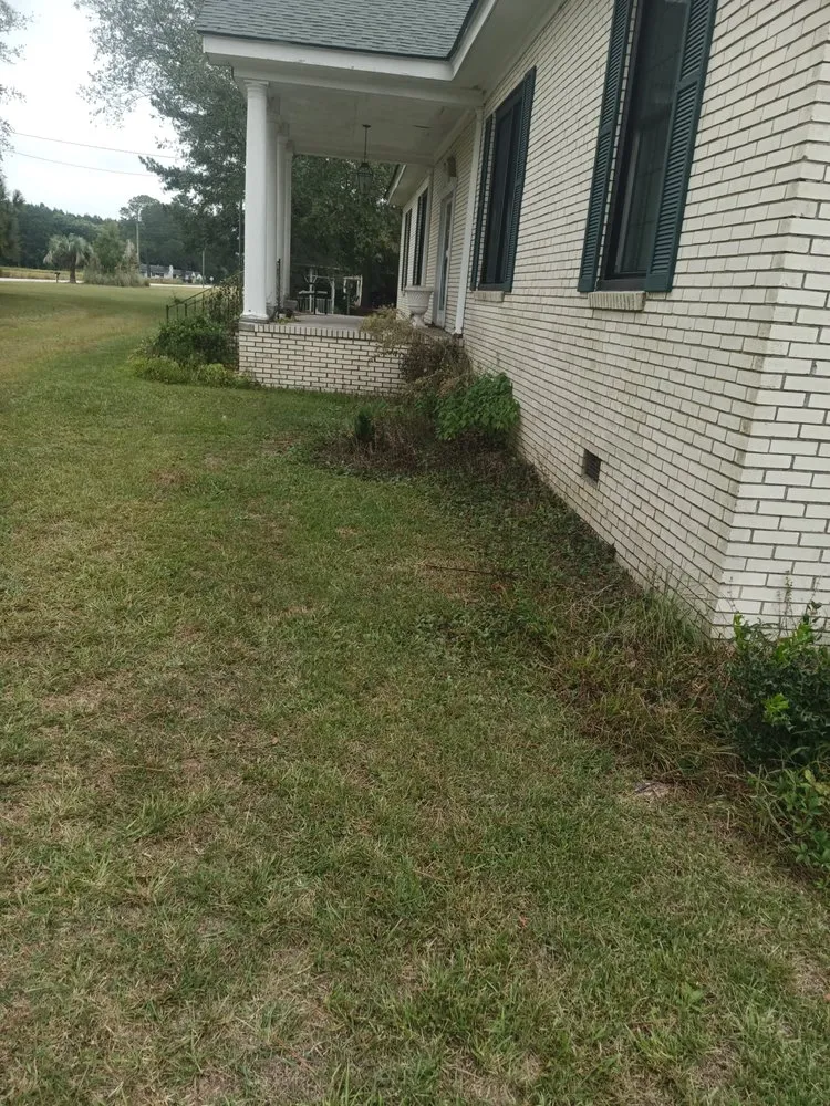 Top-rated residential landscaping for homes across Sumter, SC - A Touch of Class Lawn Care