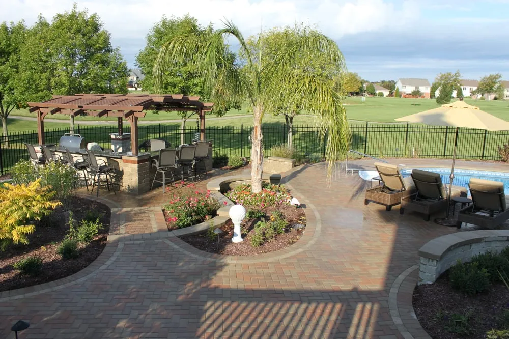 Reliable lawn mowing service for year-round maintenance across Homer Glen, IL - A Touch of Green