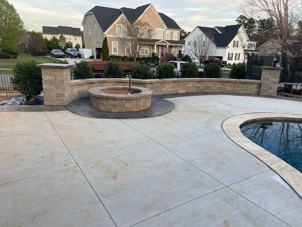 Professional yard maintenance for beautiful yards in Mooresville, NC by A V E Landscaping