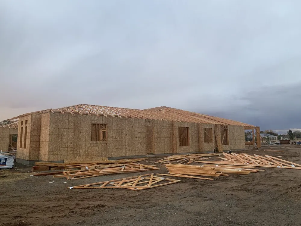 Reliable yard cleanup service in Elk Grove, CA by A W H Demo Pro